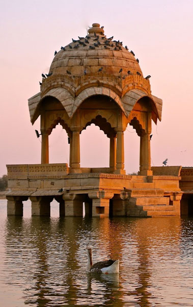 Gadisar Lake